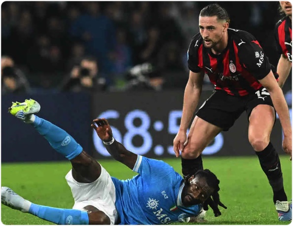 04月07日 意甲第31轮 那不勒斯vsAC米兰 全场录像回放